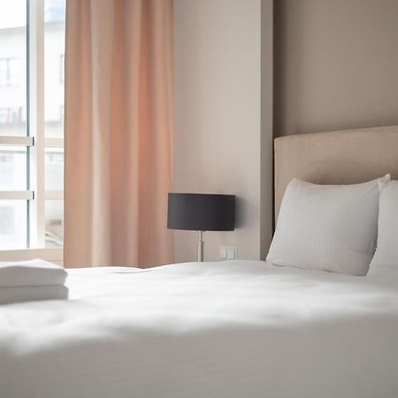 Grzybowska Platinum Apartment Tower A Warsaw Ngoại thất bức ảnh
