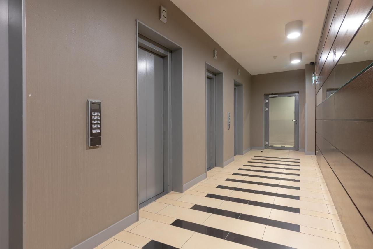 Grzybowska Platinum Apartment Tower A Warsaw Ngoại thất bức ảnh